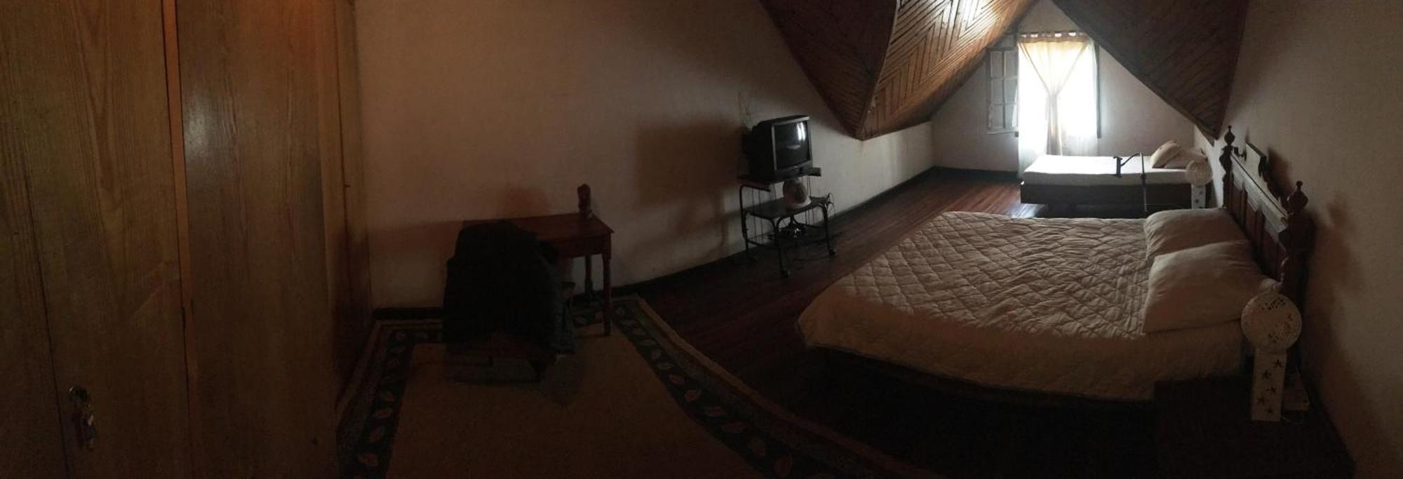 Le Fumoir Guest House Chambre Double Антананариву Экстерьер фото